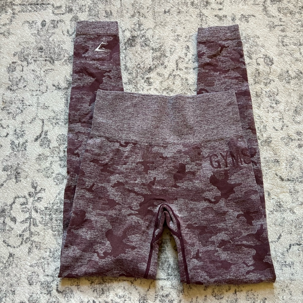 Camo Burgundy Gymshark Leggings